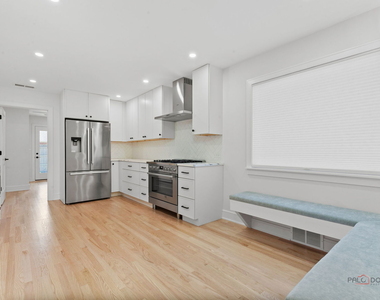 535 N Waukegan Road - Photo Thumbnail 21