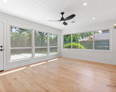 535 N Waukegan Road - Photo Thumbnail 25