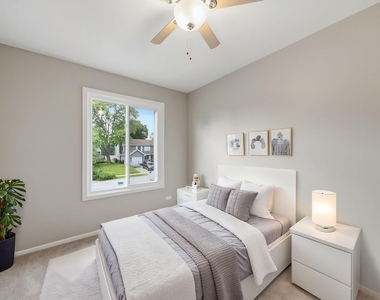 1140 Brunswick Lane - Photo Thumbnail 14