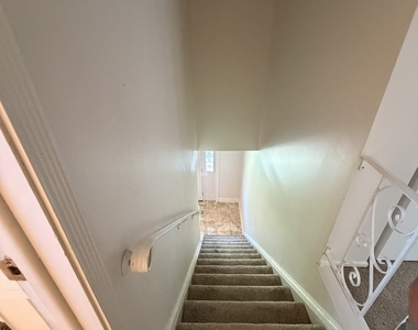 7791 Sherwood Circle S - Photo Thumbnail 4