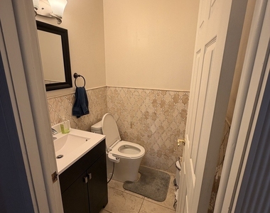 7791 Sherwood Circle S - Photo Thumbnail 17