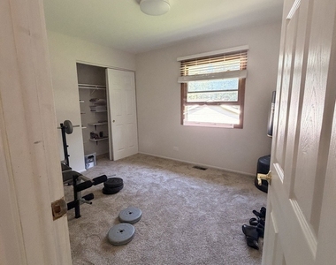 7791 Sherwood Circle S - Photo Thumbnail 9