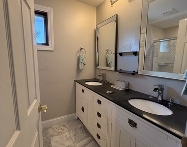 7791 Sherwood Circle S - Photo Thumbnail 8