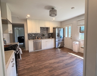7791 Sherwood Circle S - Photo Thumbnail 3