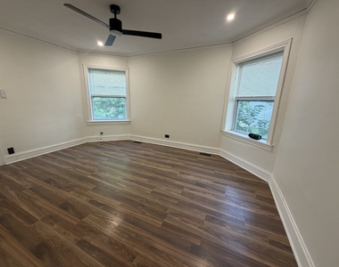 6749 S Peoria Street - Photo Thumbnail 5