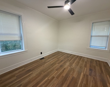 6749 S Peoria Street - Photo Thumbnail 6