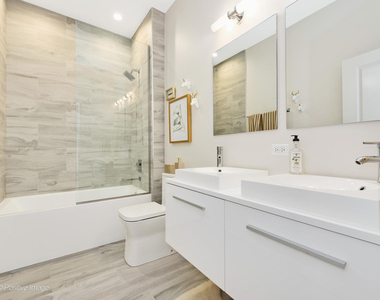 6535 W Dickens Avenue - Photo Thumbnail 14