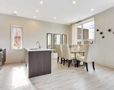 6535 W Dickens Avenue - Photo Thumbnail 8