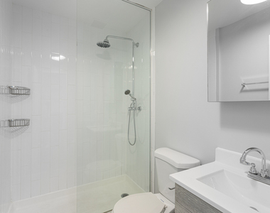 6134 N Kenmore Avenue - Photo Thumbnail 10