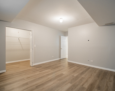 2328 W Washington Boulevard - Photo Thumbnail 25