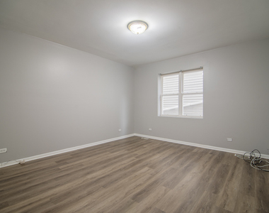 2328 W Washington Boulevard - Photo Thumbnail 11