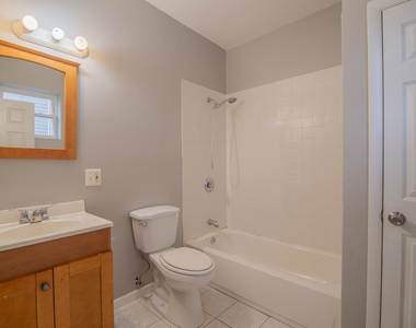 2328 W Washington Boulevard - Photo Thumbnail 19