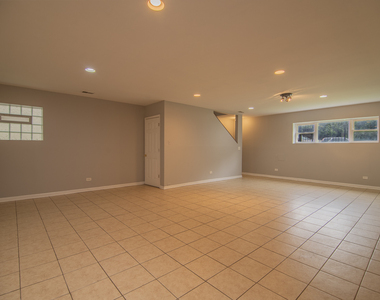2328 W Washington Boulevard - Photo Thumbnail 22