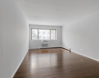 6029 N Winthrop Avenue - Photo Thumbnail 1