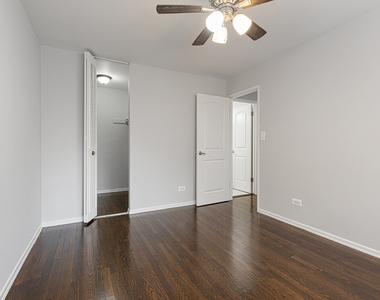 6029 N Winthrop Avenue - Photo Thumbnail 7