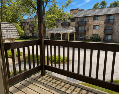 241 W Main Street - Photo Thumbnail 10