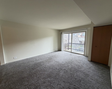 241 W Main Street - Photo Thumbnail 3