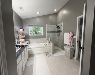 1615 Maureen Drive - Photo Thumbnail 9