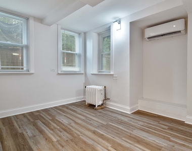 1155 Saint Johns Avenue - Photo Thumbnail 14