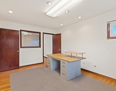 123 Ogden Avenue - Photo Thumbnail 10