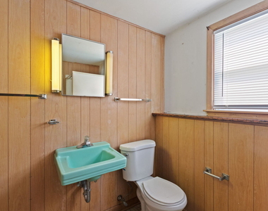 123 Ogden Avenue - Photo Thumbnail 7