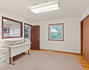 123 Ogden Avenue - Photo Thumbnail 3
