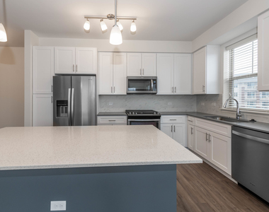 21599 W Field Court - Photo Thumbnail 3