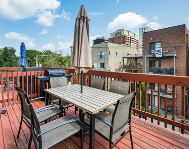 3755 N Wilton Avenue - Photo Thumbnail 8