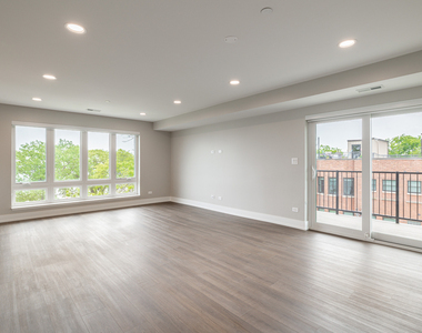550 Sheridan Square - Photo Thumbnail 2