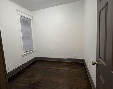 3044 W Jackson Boulevard - Photo Thumbnail 7