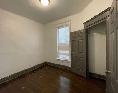 3044 W Jackson Boulevard - Photo Thumbnail 3