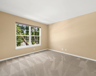 920 Mcdole Drive - Photo Thumbnail 27