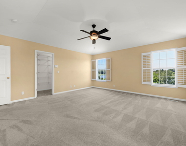 920 Mcdole Drive - Photo Thumbnail 15
