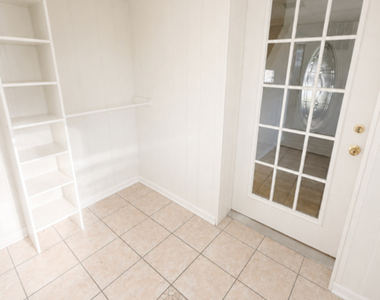 6925 Elder Court - Photo Thumbnail 8