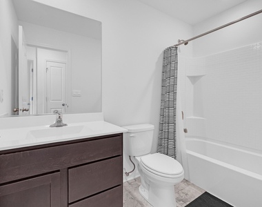 2241 Sassafras Way - Photo Thumbnail 16