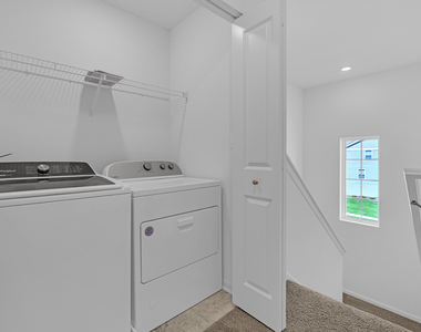 2241 Sassafras Way - Photo Thumbnail 10