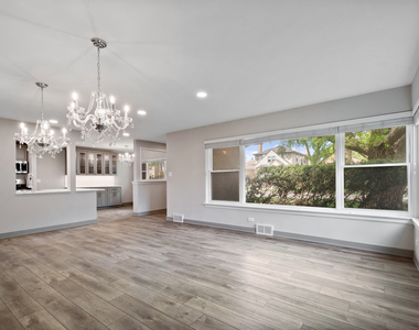 3001 W Chase Avenue - Photo Thumbnail 6