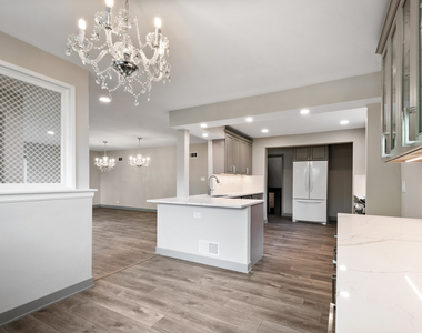 3001 W Chase Avenue - Photo Thumbnail 10