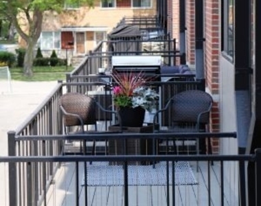 332 S School Street - Photo Thumbnail 4