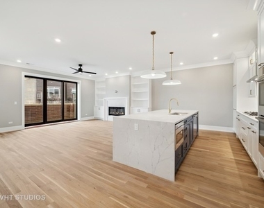 2614 W Chicago Avenue - Photo Thumbnail 7