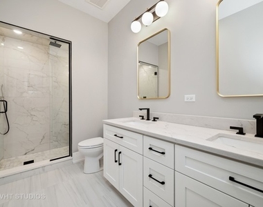 2614 W Chicago Avenue - Photo Thumbnail 10