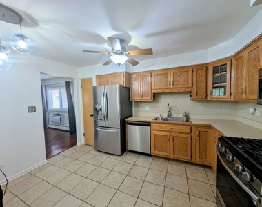 800 Washington Boulevard - Photo Thumbnail 3