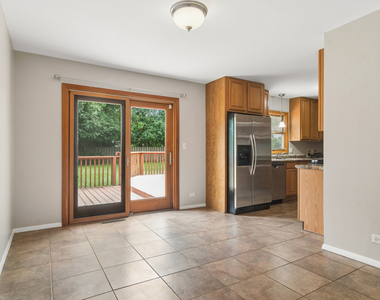 1525 N Patton Avenue - Photo Thumbnail 10