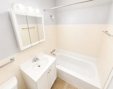 200 Willow Lane - Photo Thumbnail 5