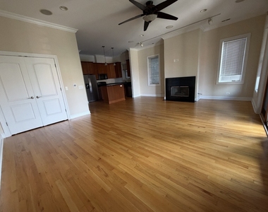 2903 W Irving Park Road - Photo Thumbnail 7