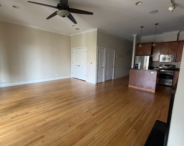 2903 W Irving Park Road - Photo Thumbnail 6