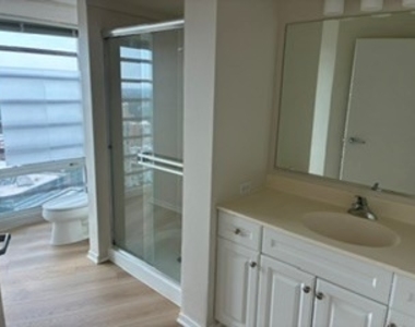 1720 Maple Avenue - Photo Thumbnail 7