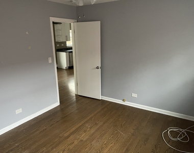 5259 N Leamington Avenue - Photo Thumbnail 15