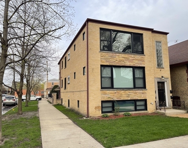 5259 N Leamington Avenue - Photo Thumbnail 2