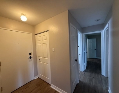 690 Marilyn Avenue - Photo Thumbnail 25